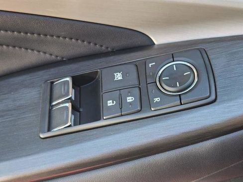Used 2024 Lexus RC 350 F Sport w/ Navigation Package RWD image 31