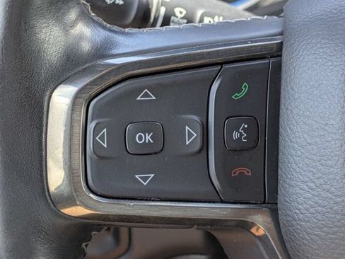 Used 2020 RAM 1500 Limited w/ Black Appearance Package AWD/4WD image 26