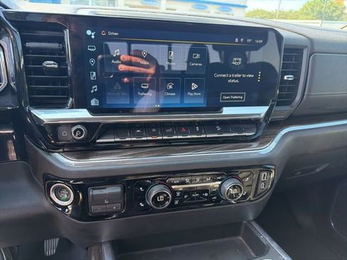 Used 2024 Chevrolet Silverado 1500 RST AWD/4WD image 11