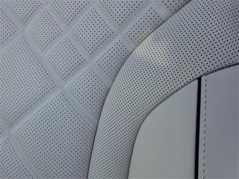 New 2025 Genesis GV80 3.5T Prestige image 8