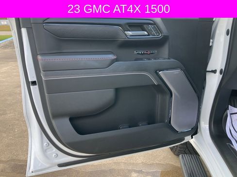 Used 2023 GMC Sierra 1500 AT4X image 21