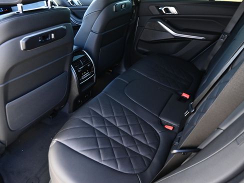 New 2026 BMW X5 sDrive40i w/ Climate Comfort Package image 21
