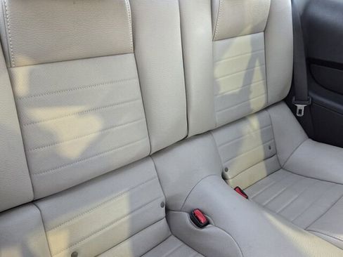 Used 2012 Ford Mustang Premium image 12