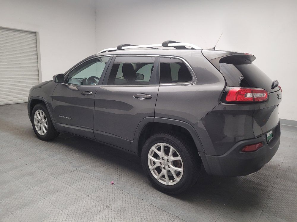 Used 2015 Jeep Cherokee Latitude FWD image 3