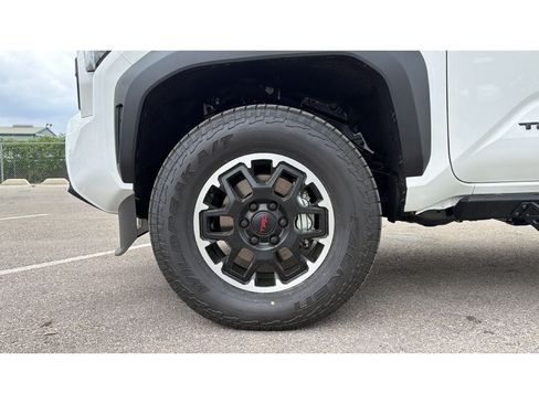 New 2026 Toyota Tacoma TRD Off-Road AWD/4WD image 12
