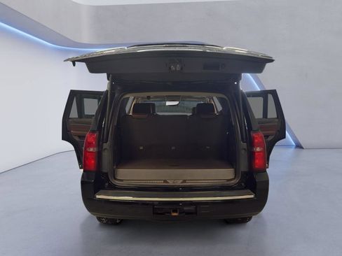 Used 2018 Chevrolet Tahoe Premier image 11