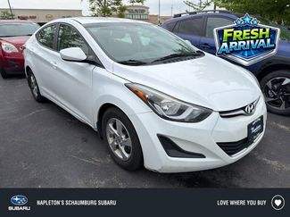 Used 2015 Hyundai Elantra SE FWD video 1