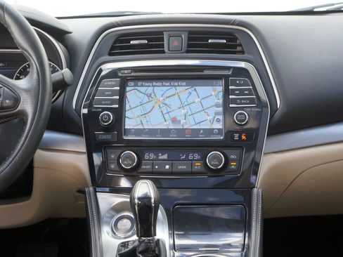 Used 2016 Nissan Maxima 3.5 SL image 35