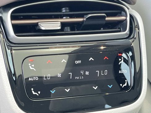 Certified 2023 Mercedes-Benz EQS 580 4MATIC SUV image 14