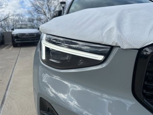 New 2026 Volvo XC40 B5 Plus w/ Protection Package Premier image 10