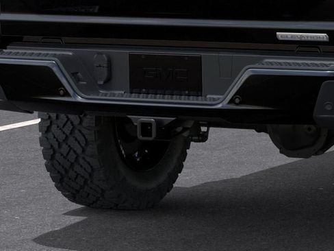 New 2026 GMC Canyon Elevation w/ Convenience Package RWD image 14