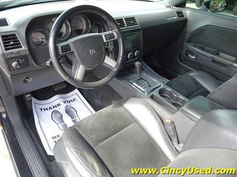 Used 2009 Dodge Challenger SRT8 w/ SRT Option Group II RWD image 12