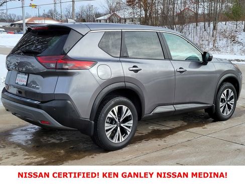 Certified 2023 Nissan Rogue SV image 3