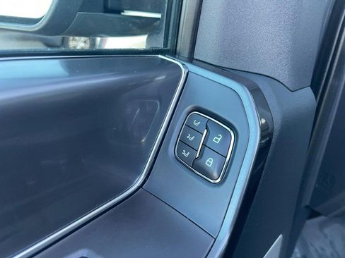 Used 2021 Ford F150 Lariat w/ Equipment Group 502A High image 21