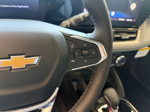 New 2026 Chevrolet TrailBlazer LT w/ Convenience Package FWD image 25