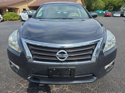 Used 2015 Nissan Altima 2.5 SV FWD image 12