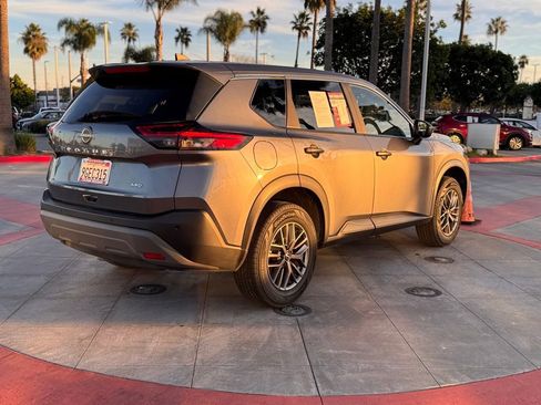 Certified 2023 Nissan Rogue S image 8