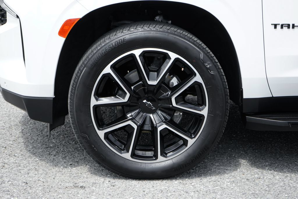 Used 2023 Chevrolet Tahoe RST AWD/4WD image 47