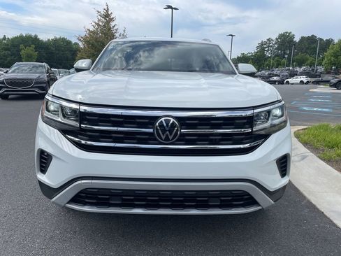 Used 2020 Volkswagen Atlas Cross Sport SE AWD/4WD image 3