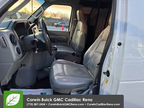 Used 2014 Ford E-250 and Econoline 250 image 12