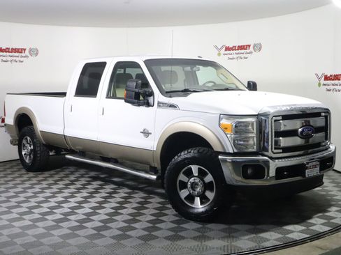 Used 2013 Ford F350 Lariat w/ Lariat Interior Pkg image 2