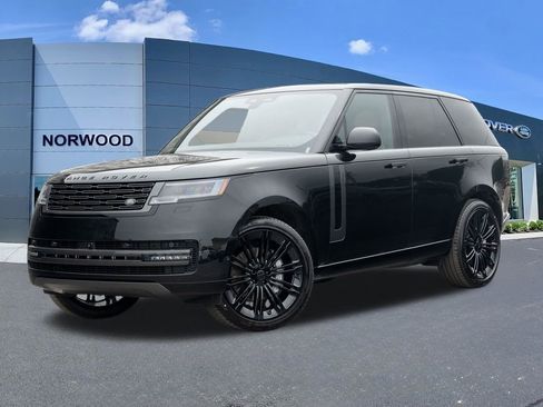 New 2026 Land Rover Range Rover SE image 1