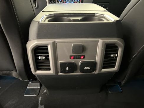 Used 2022 Ford F350 Lariat w/ Lariat Ultimate Package AWD/4WD image 20