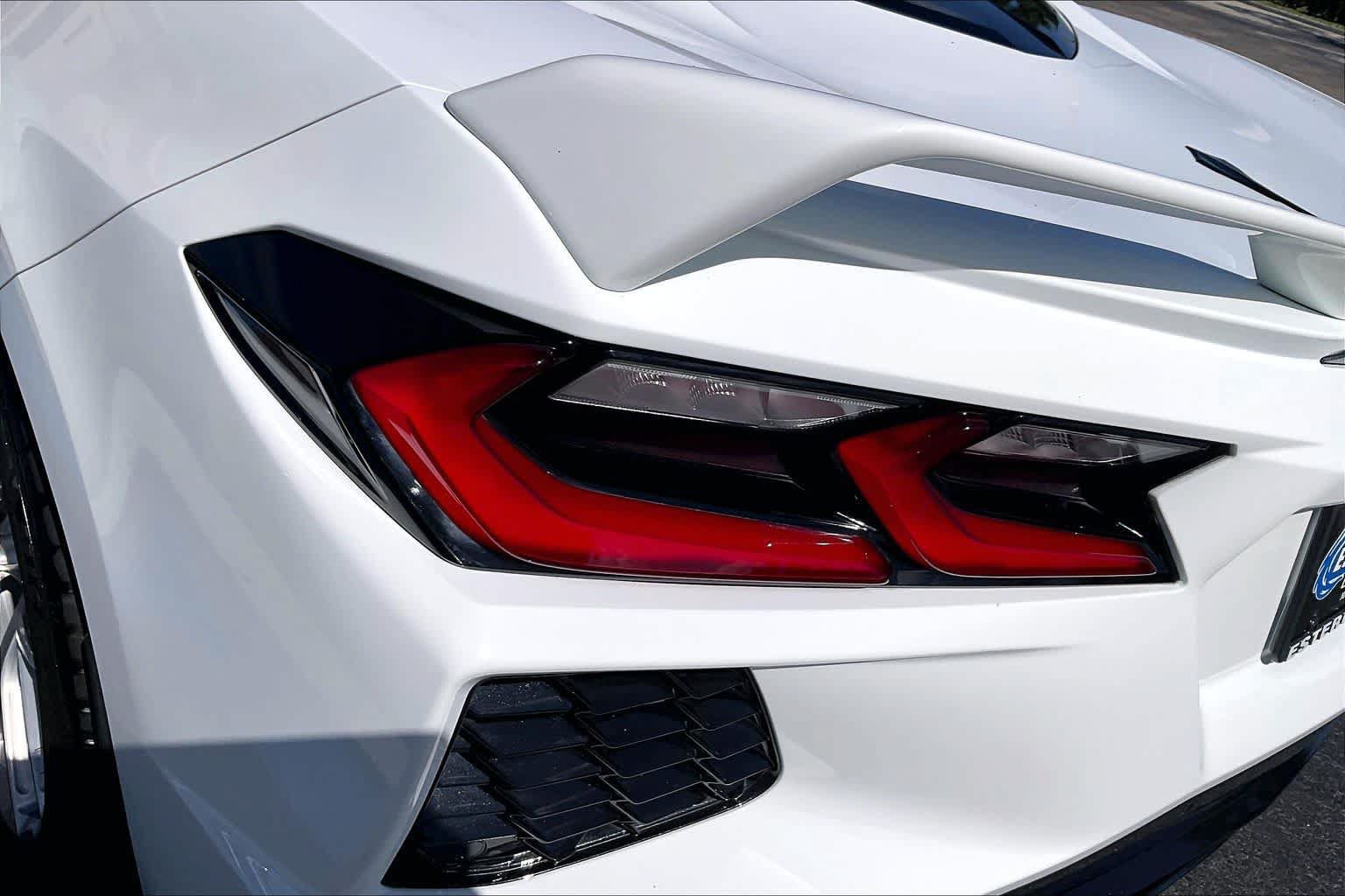 Used 2021 Chevrolet Corvette Stingray Preferred Cpe w/ Engine Appearance Package RWD image 52