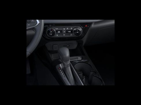 New 2026 Chevrolet Trax LT image 25