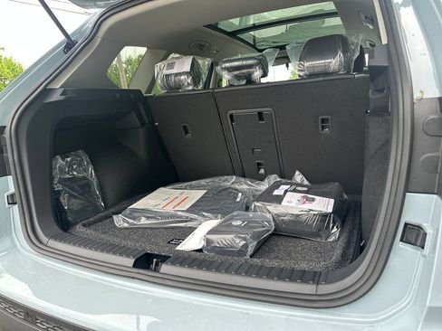 New 2026 Volkswagen Taos SE AWD/4WD image 19