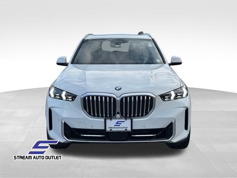 Used 2026 BMW X5 xDrive40i AWD/4WD image 2