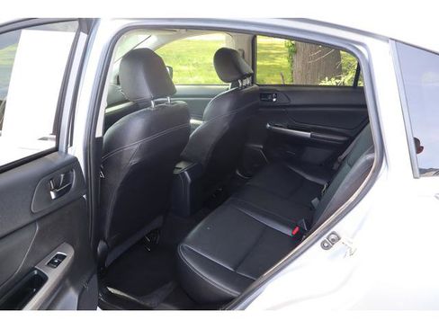 Used 2015 Subaru Crosstrek Touring w/ Popular Package #2 AWD/4WD image 8
