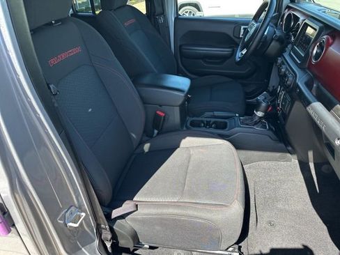Used 2021 Jeep Wrangler Unlimited Rubicon w/ Safety Group AWD/4WD image 13