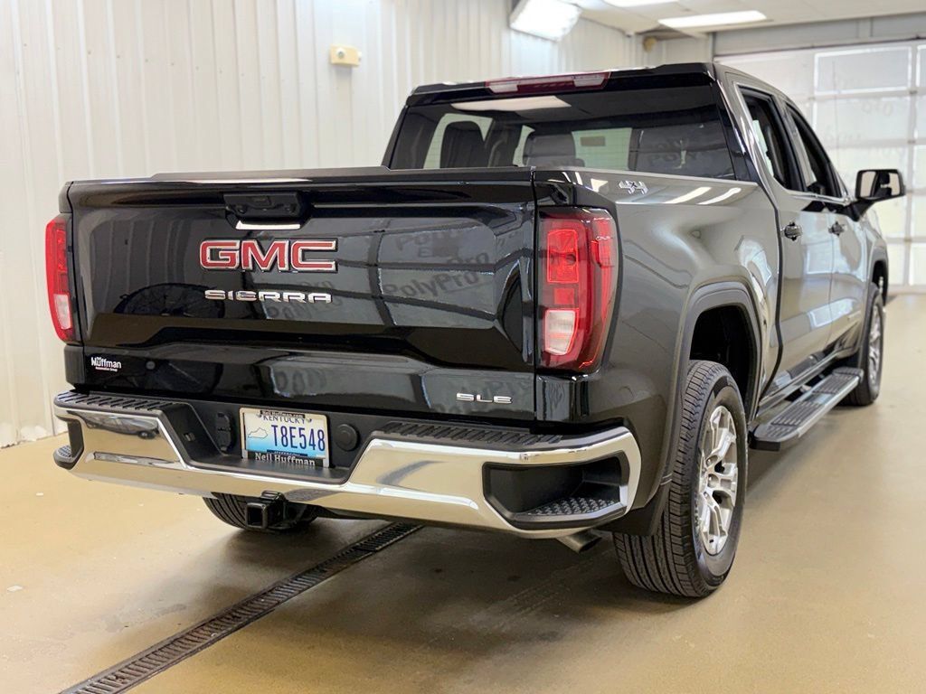 Used 2025 GMC Sierra 1500 SLE AWD/4WD image 7