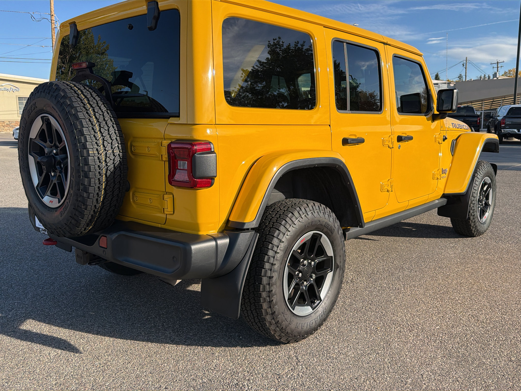 Used 2019 Jeep Wrangler Unlimited Rubicon w/ Dual Top Group AWD/4WD image 7