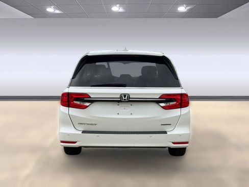 Used 2022 Honda Odyssey Touring image 10