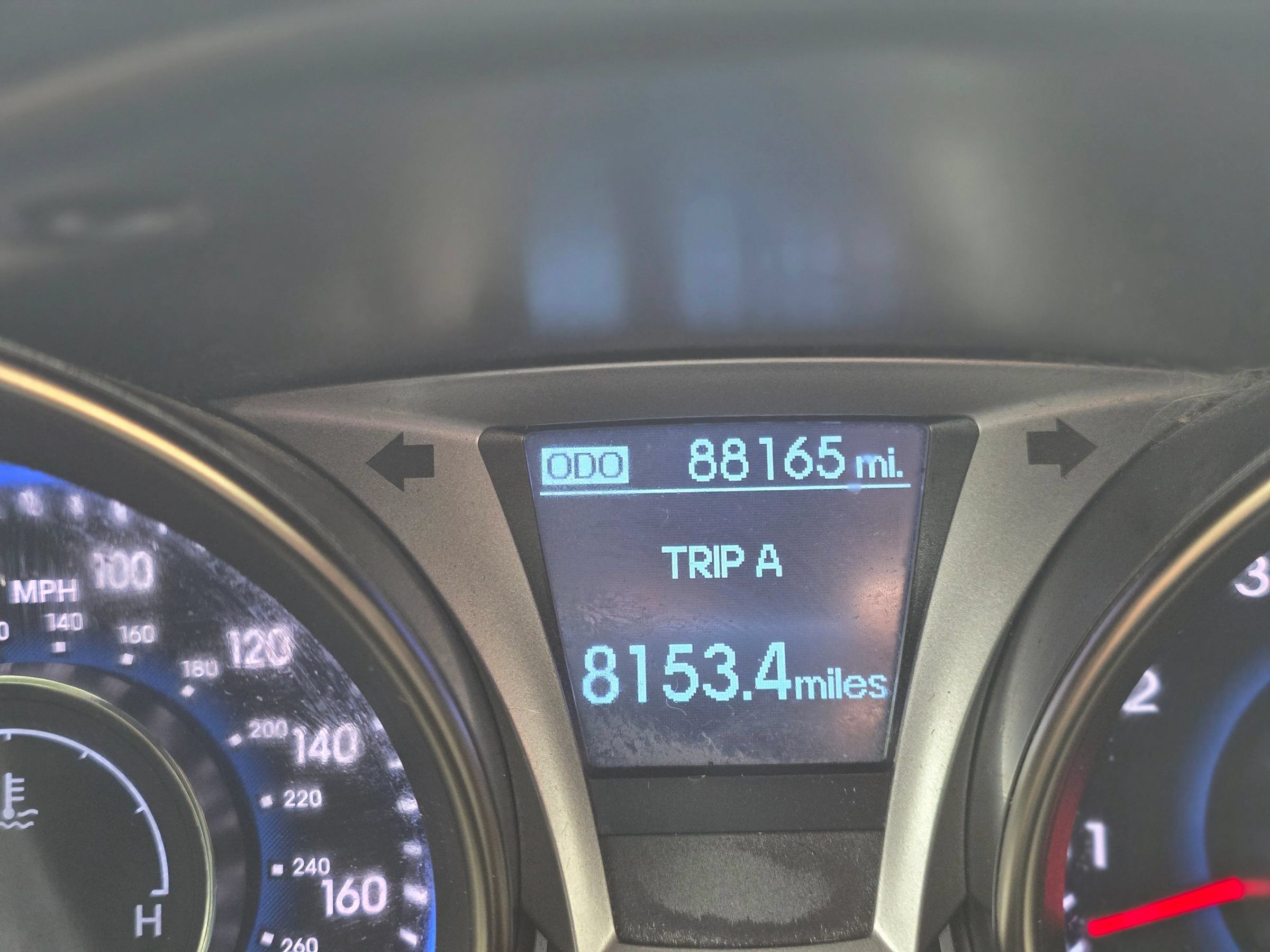 Used 2013 Hyundai Genesis 3.8 RWD image 30