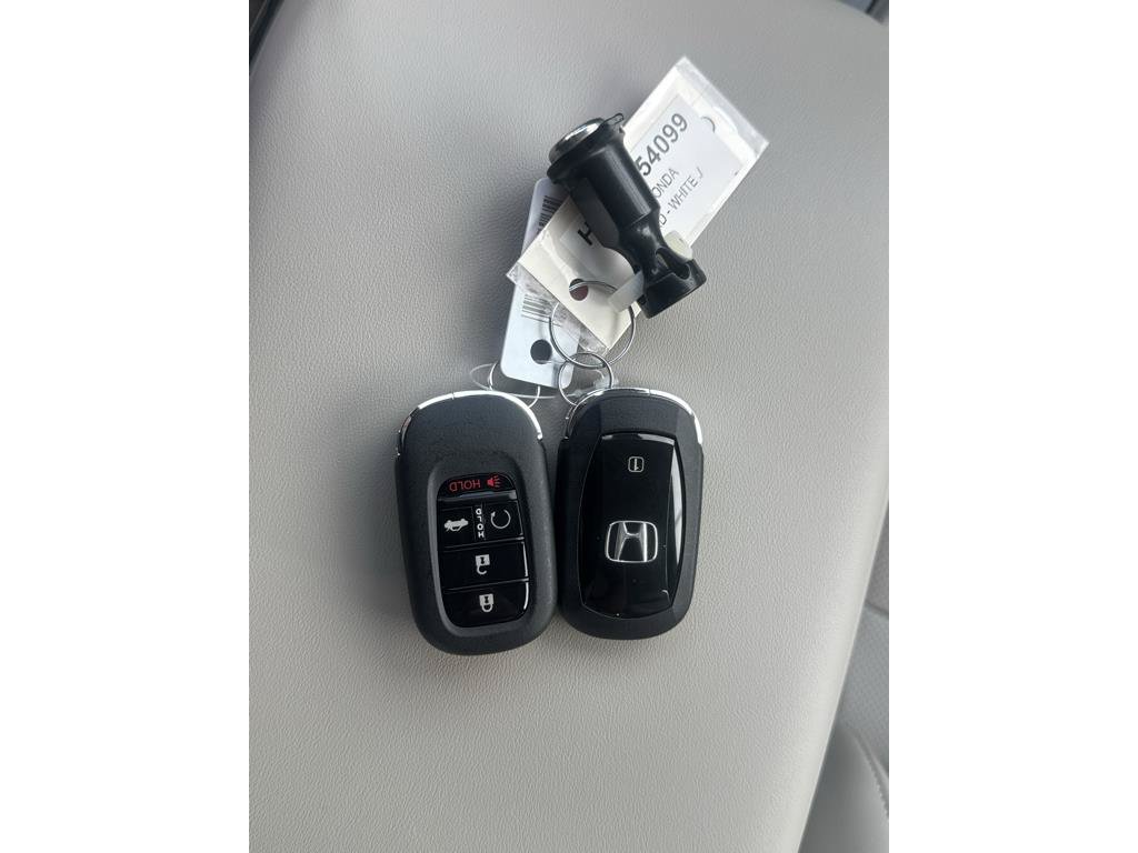 New 2026 Honda Accord Hybrid EX-L image 39