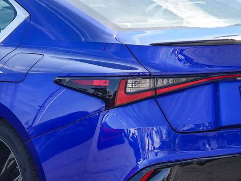 Used 2025 Lexus IS 300 F Sport image 7