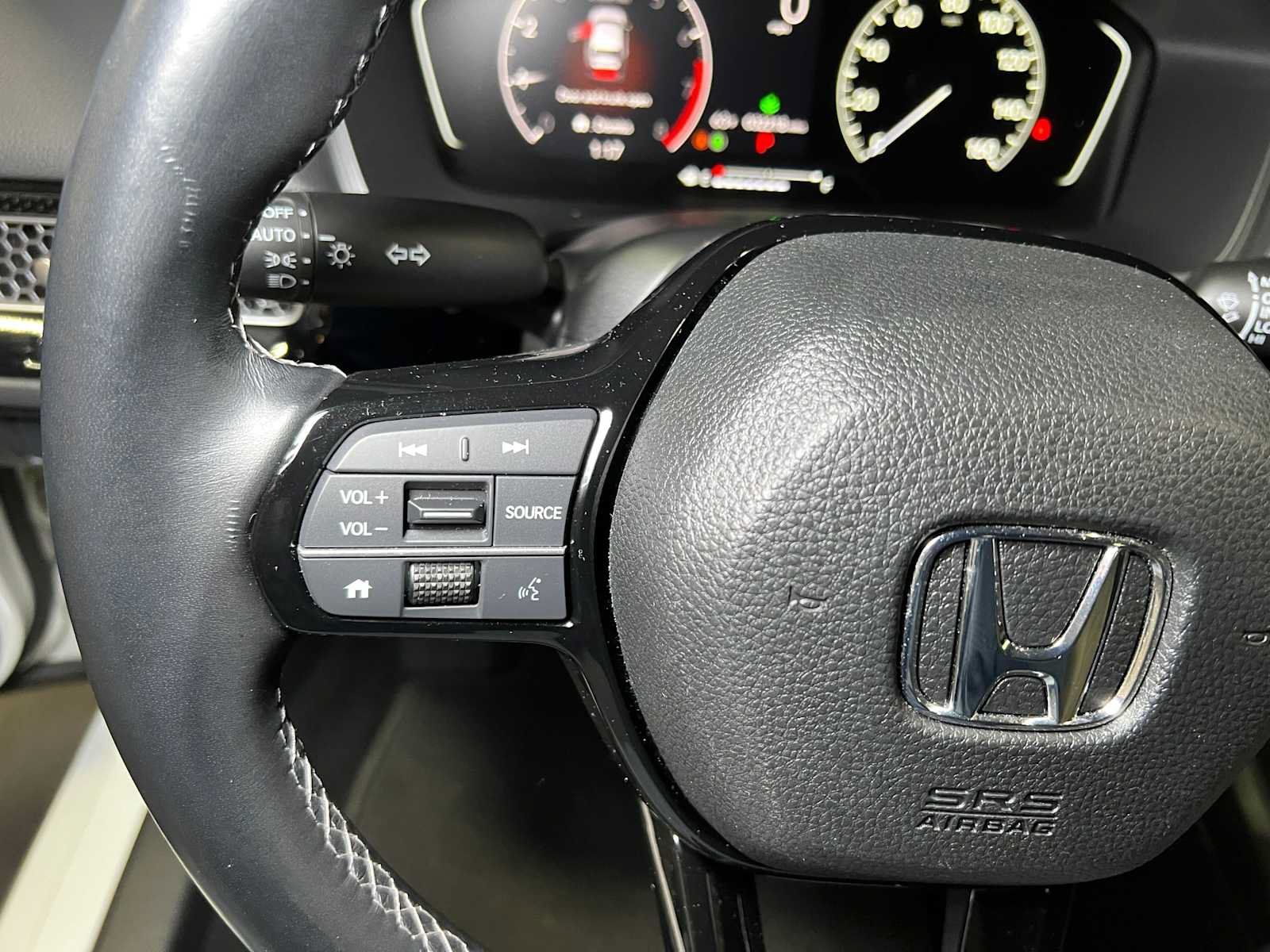 Used 2022 Honda Civic EX image 25
