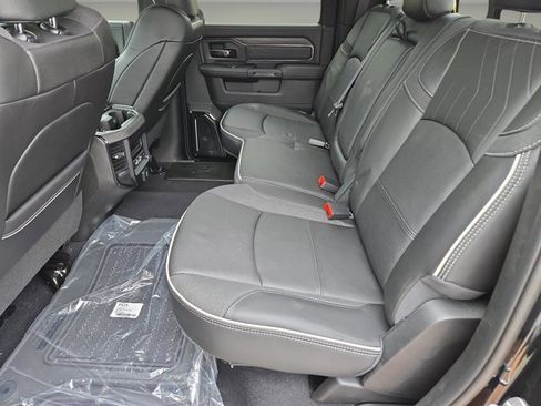 New 2026 RAM 2500 Limited AWD/4WD image 36