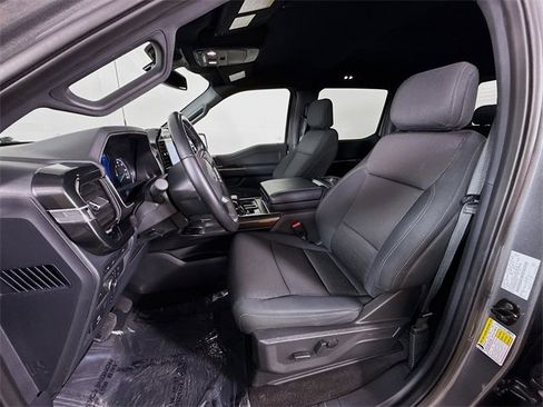 Used 2021 Ford F150 XLT w/ Equipment Group 302A High image 11