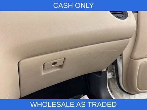 Used 2017 Nissan Pathfinder S image 32