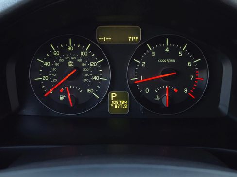 Used 2012 Volvo C30 FWD image 30