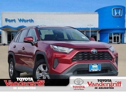 Used 2022 Toyota RAV4 XLE w/ Convenience Package