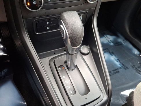 Certified 2021 Ford EcoSport S image 14