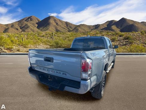 Used 2021 Toyota Tacoma TRD Sport RWD image 4