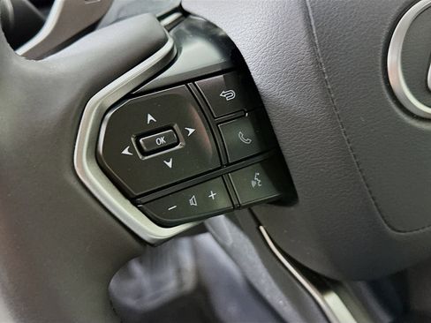 Used 2024 Lexus RZ 450e Premium w/ Accessory Package (Z1) image 23