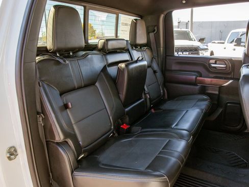 Used 2021 Chevrolet Silverado 3500 High Country w/ Z71 Off-Road Package image 12