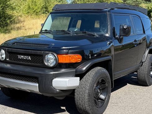 Used 2007 Toyota FJ Cruiser 4WD image 14